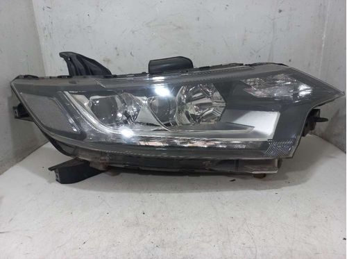 FAROL DIREITO MITSUBISHI OUTLANDER 2.2 2016