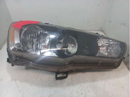 FAROL DIREITO MITSUBISHI LANCER 2.0 2015