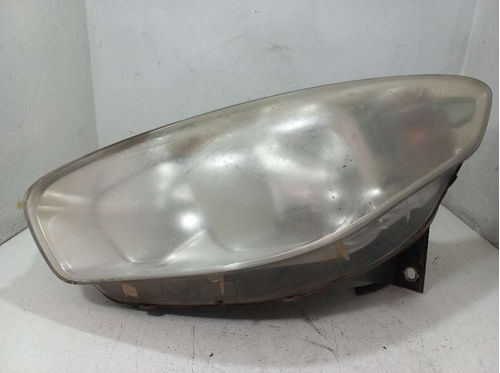 FAROL ESQUERDO FIAT GRAND SIENA 1.6 2012