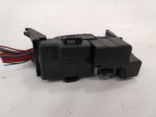 CAIXA DE FUSIVEIS VOLVO XC60 3.0 2012