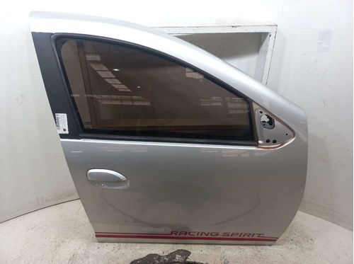 PORTA DIANTEIRA DIR RENAULT SANDERO 2.0L 2018
