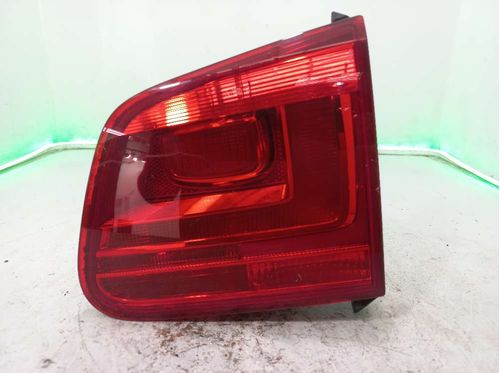 LANTERNA DA TAMPA DIREITA VOLKSWAGEN TIGUAN 2.0 2012