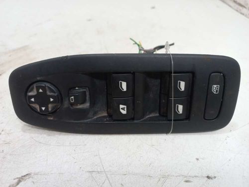 INTERRUPTOR VIDRO DIANT. ESQ PEUGEOT 208 1.6 2015