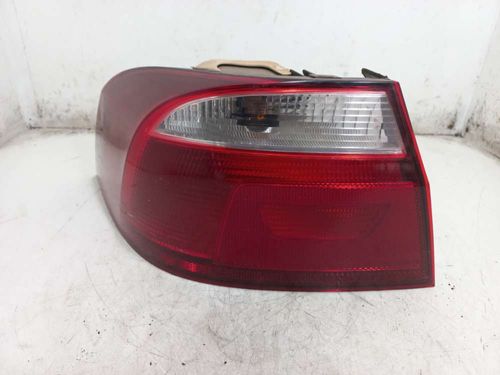 LANTERNA ESQUERDA VOLKSWAGEN VOYAGE 1.6 2014