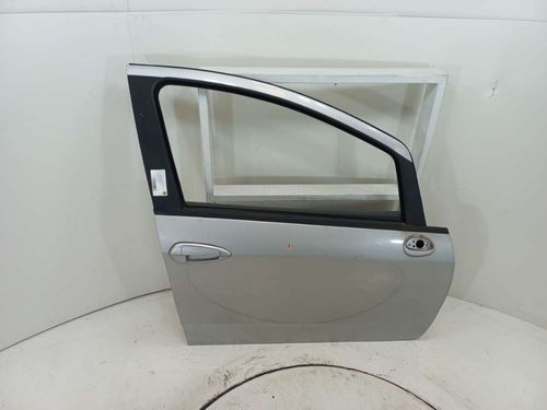 PORTA DIANTEIRA DIR FIAT PUNTO 1.6 2016