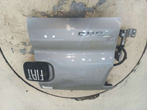 TAMPA TRASEIRA FIAT TORO 2.0 2023