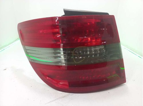 LANTERNA ESQUERDA MERCEDES BENZ CLASSE 1.7 2010
