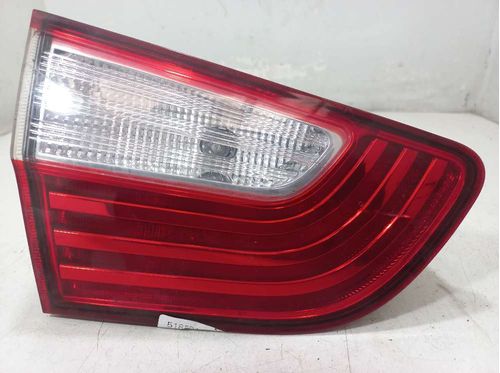 LANTERNA DA TAMPA ESQUERDA FIAT GRAND SIENA 1.6 2013