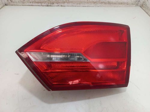 LANTERNA DA TAMPA DIREITA VOLKSWAGEN JETTA 2.0 2014