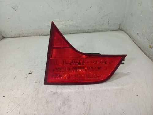 LANTERNA DA TAMPA DIREITA HONDA CIVIC 1.8 2010