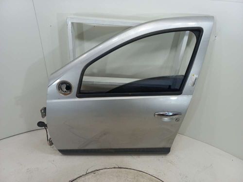PORTA DIANTEIRA ESQ RENAULT SANDERO 1.6 2009