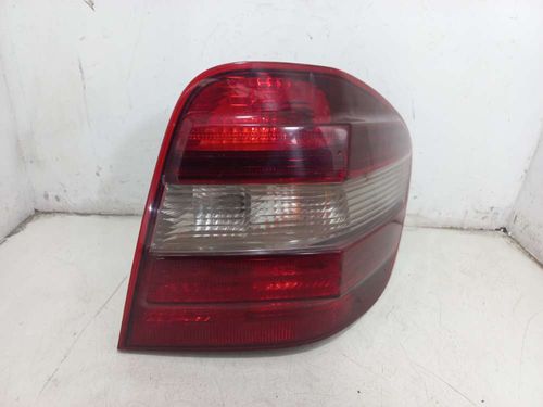 LANTERNA DIREITA MERCEDES BENZ ML 3.0 2011