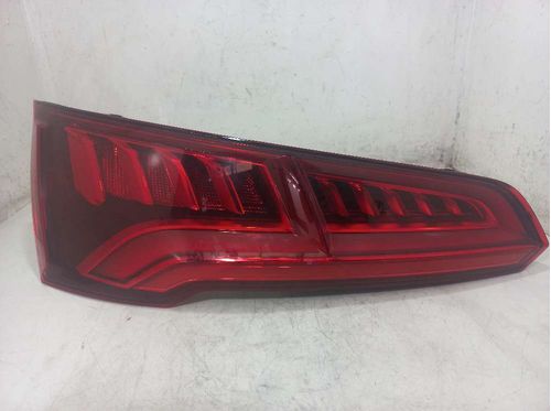 LANTERNA ESQUERDA AUDI Q5 2.0 2019