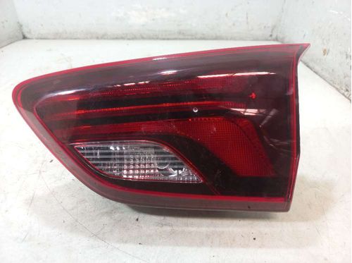 LANTERNA DA TAMPA DIREITA CHEVROLET ONIX 1.0 2023