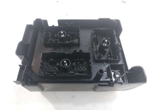 CAIXA DE FUSIVEIS CHEVROLET ONIX SEDAN PLUS 1.0L 2022