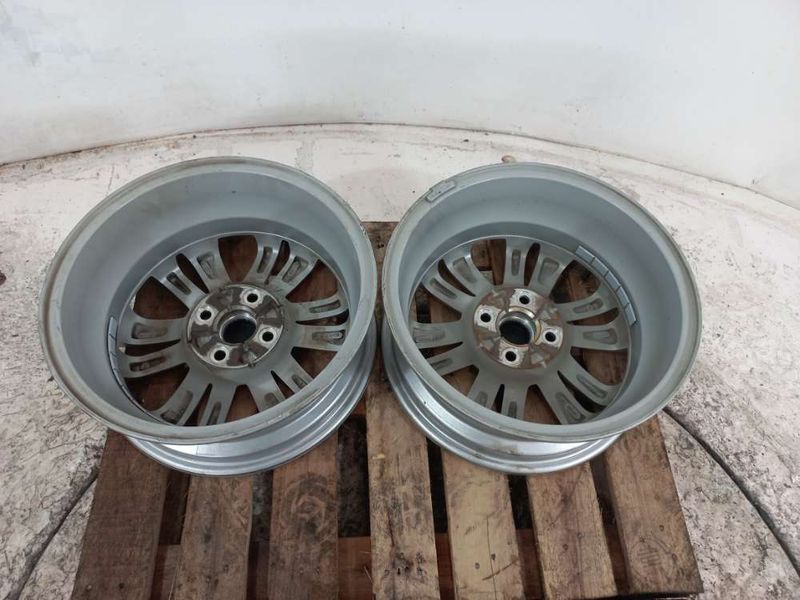 image-baece65dd0d140bda497a29580bc32c2