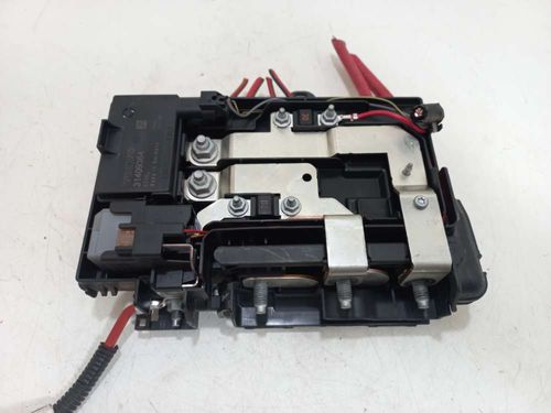 CAIXA DE FUSIVEIS VOLVO XC 60 2.0 2017