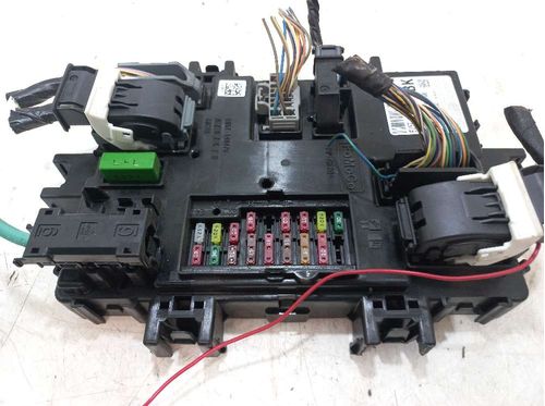 CAIXA DE FUSIVEIS FORD KA 1.5 2016