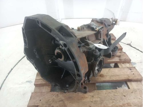CAMBIO MANUAL / CX DE MARCHA VOLKSWAGEN SANTANA 2.0 1996