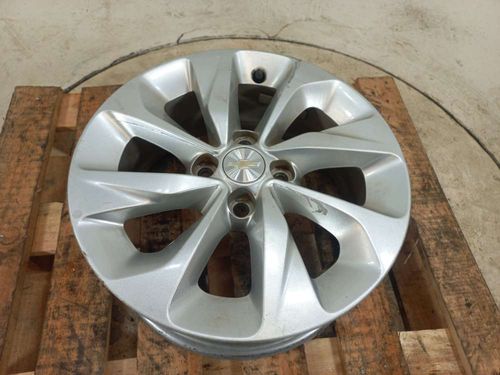 RODA DE LIGA LEVE TRAS DIREITA CHEVROLET ONIX 1.0 2022