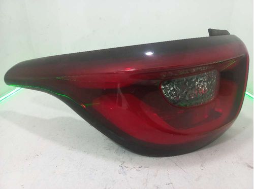 LANTERNA ESQUERDA FIAT TORO 2.0 2016