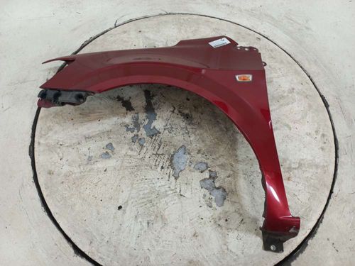 PARALAMA DIANTEIRO ESQUERDO CHEVROLET SONIC 1.6 2014