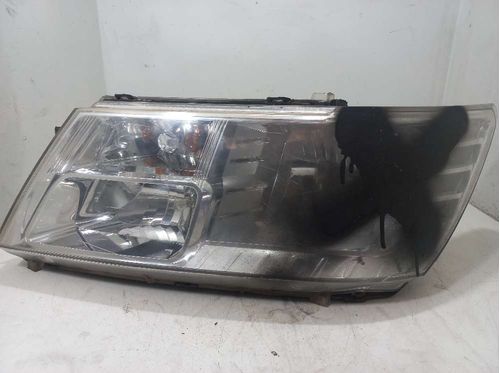 FAROL ESQUERDO FIAT FREEMONT 2.4 2015