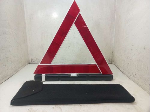 TRIANGULO DE SEGURANCA JEEP RENEGATE 1.8 2016
