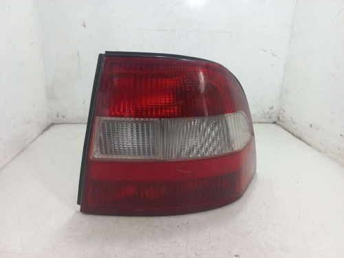 LANTERNA DIREITA CHEVROLET VECTRA 2.2 1999