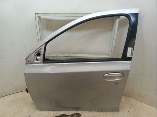 PORTA DIANTEIRA ESQ TOYOTA ETIOS 1.5 2020