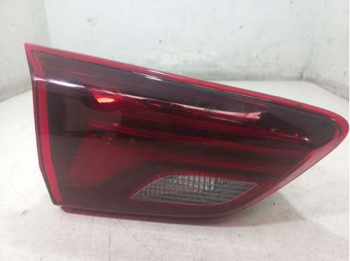 LANTERNA DA TAMPA ESQUERDA CHEVROLET ONIX 1.0 2022