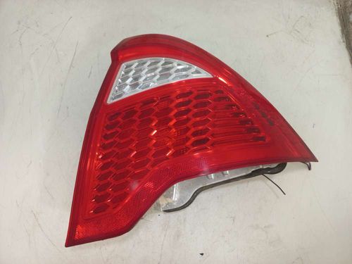 LANTERNA DIREITA FORD FUSION 2.5 2010