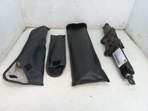 KIT DE FERRAMENTAS TOYOTA RAV 2.4 2007