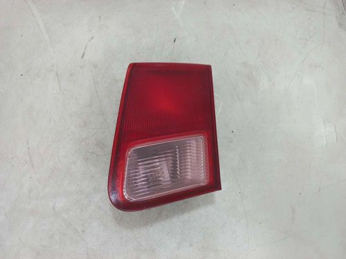 LANTERNA DA TAMPA DIREITA HONDA CIVIC 1.7 2001