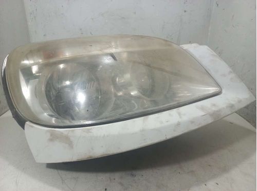 FAROL DIREITO FIAT DOBLO 1.8 2013