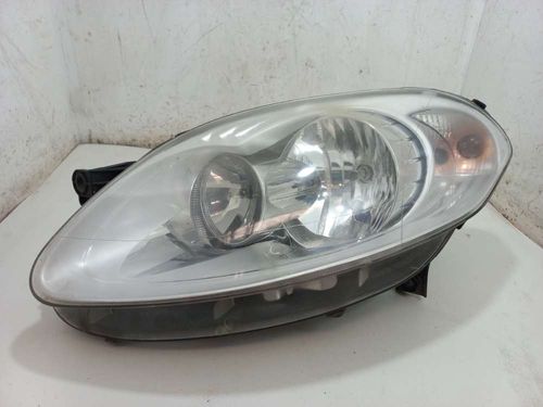 FAROL ESQUERDO FIAT PALIO 1.4 2015