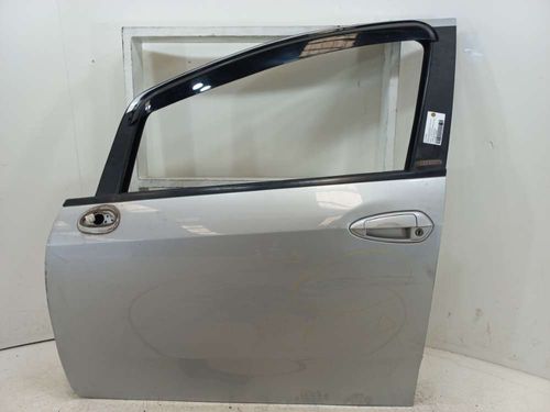 PORTA DIANTEIRA ESQ FIAT PUNTO 1.6 2012