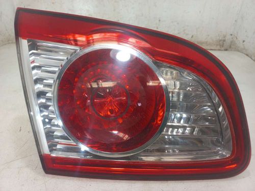 LANTERNA DA TAMPA ESQUERDA HYUNDAI SANTA 3.5 2011