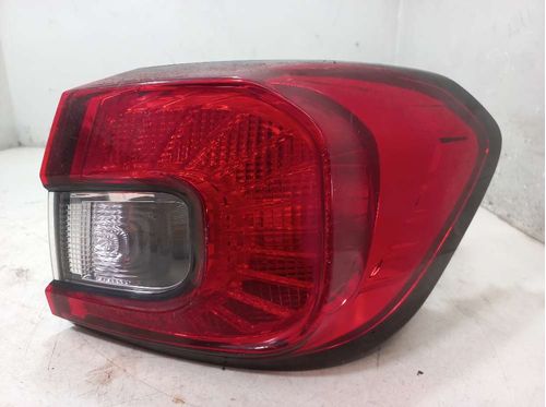 LANTERNA DIREITA FIAT ARGO 1.3 2018