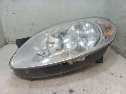 FAROL ESQUERDO FIAT PALIO 1.4 2017