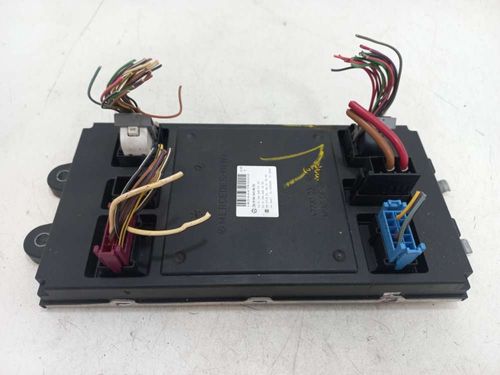 CAIXA DE FUSIVEIS MERCEDES BENZ ML 3.0 2011