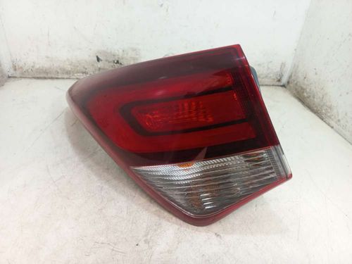 LANTERNA ESQUERDA HYUNDAI HB20X 1.6 2019