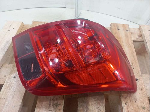 LANTERNA DIREITA CHEVROLET TRACKER 1.8 2014