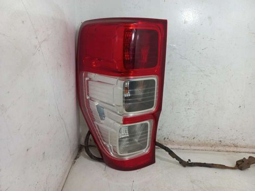 LANTERNA ESQUERDA FORD RANGER 3.2 2020