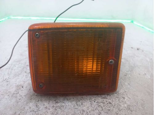 LANTERNA SETA LADO ESQ VOLKSWAGEN KOMBI 1.4 2009