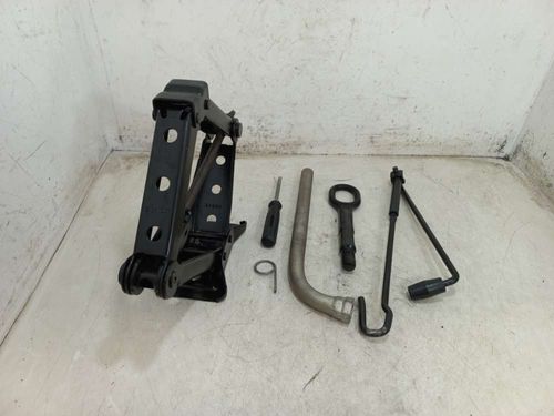 KIT DE FERRAMENTAS VOLKSWAGEN JETTA 2.0 2015