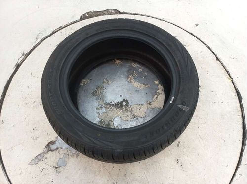 PNEU GOODYEAR 225/50R17  R