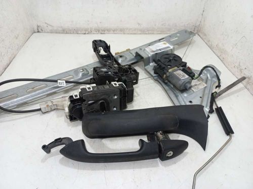 KIT INT PORTA DIANT ESQUERDA MERCEDES BENZ SPRINTER 314 2.2 2020
