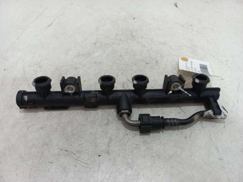 FLAUTA DE COMBUSTIVEL FIAT PUNTO 1.4 2016