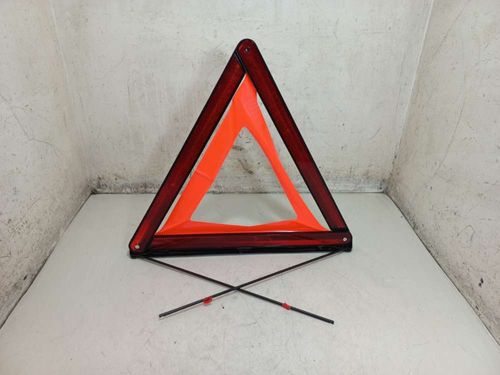TRIANGULO DE SEGURANCA AUDI TT 2.0 2016